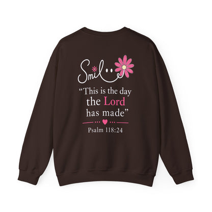 SMILE THIS IS THE DAY THE LORD HAS MADE - MEDIUM-HEAVY WEIGHT SWEATSHIRT