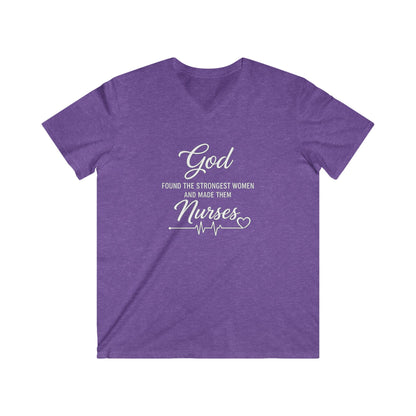 GOD FOUND THE STRONGEST WOMEN - V-NECK PREMIUM T-SHIRT