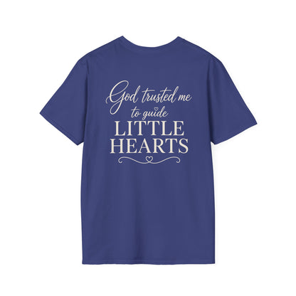 GOD TRUSTED ME TO GUIDE  LITTLE HEARTS - PREMIUM T-SHIRT