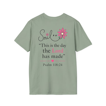 SMILE THIS IS THE DAY THE LORD MADE - PREMIUM T-SHIRT