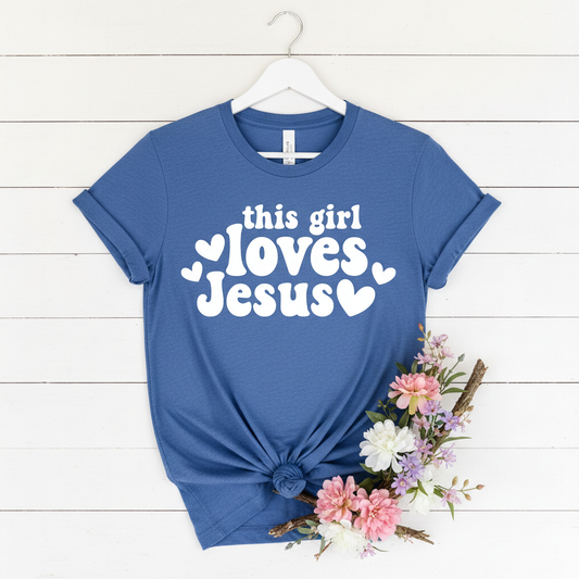 THIS GIRL LOVES JESUS - PREMIUM T-SHIRT