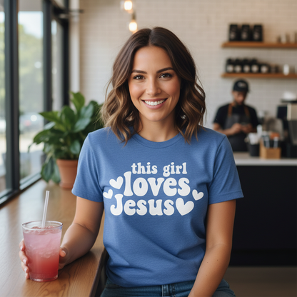 THIS GIRL LOVES JESUS - PREMIUM T-SHIRT