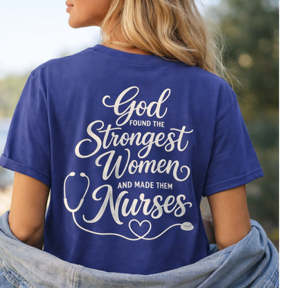 GOD FOUND NURSES STETHOSCOPE - PREMIUM T-SHIRT