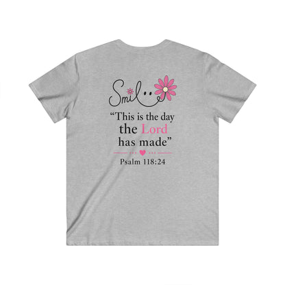 SMILE THIS IS THE DAY THE LORD MADE - V-NECK PREMIUM T-SHIRT