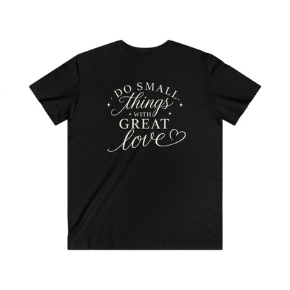 DO SMALL THINGS - V-NECK PREMIUM T-SHIRT