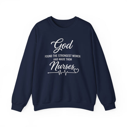 GOD FOUND THE STRONGEST WOMEN - MEDIUM-HEAVY WEIGHT SWEATSHIRT