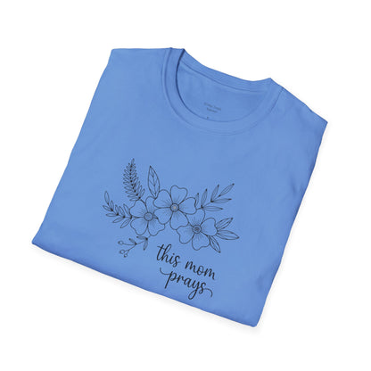 THIS MOM PRAYS - PREMIUM T-SHIRT